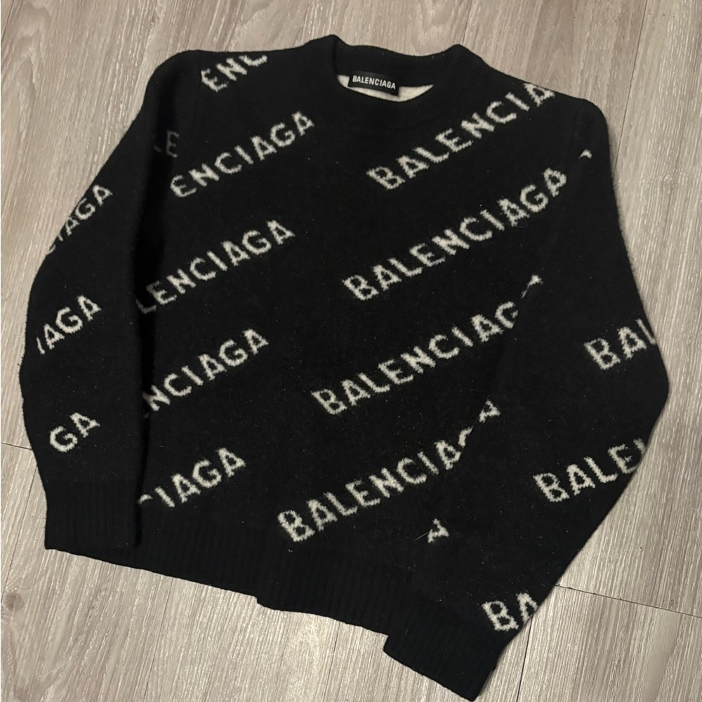 Balenciaga monogram Crewneck (Fits Small)